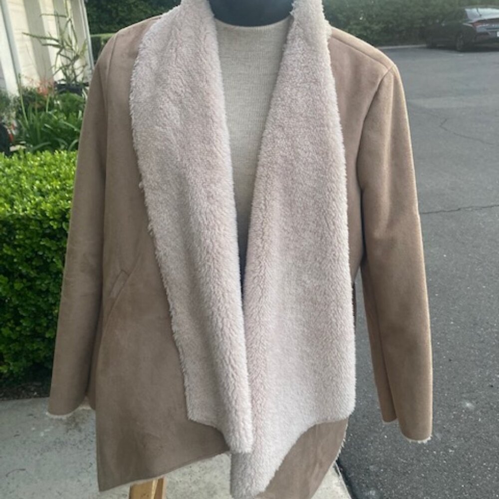 Kenneth Cole Faux Suede and Fur Jacket, Tan , gently worn. X Large